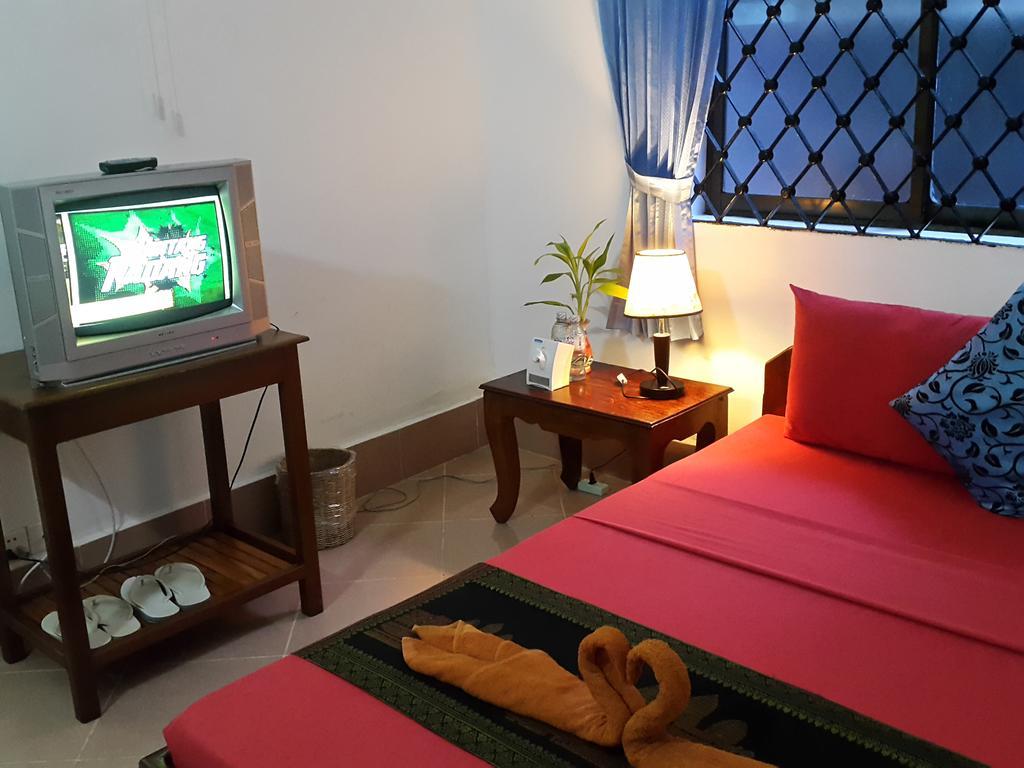 Schein Guesthouse & Restaurant Ciudad de Siem Riep Habitación foto