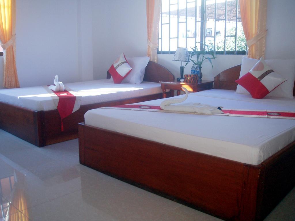 Schein Guesthouse & Restaurant Ciudad de Siem Riep Habitación foto