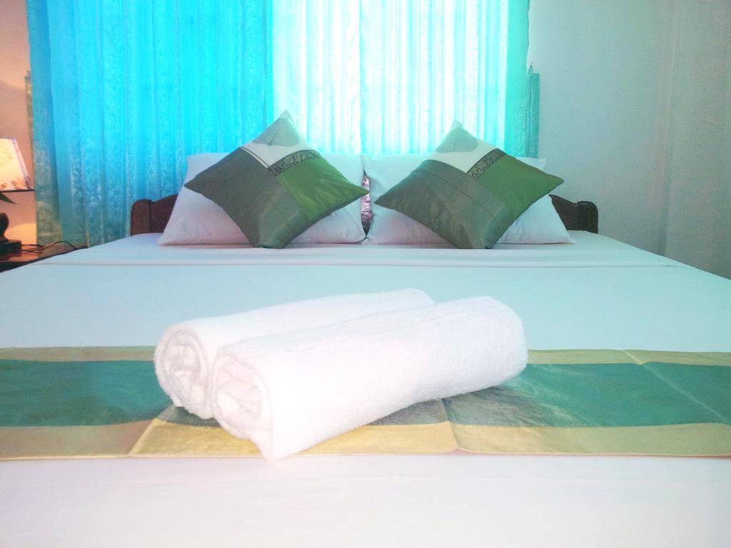 Schein Guesthouse & Restaurant Ciudad de Siem Riep Habitación foto