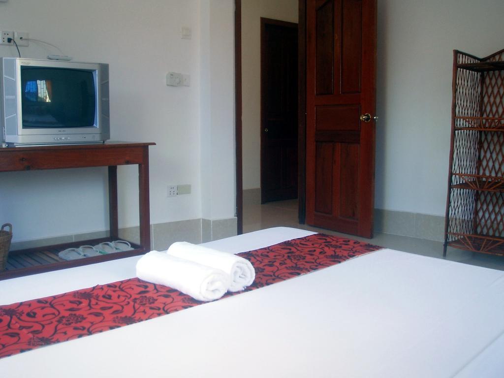 Schein Guesthouse & Restaurant Ciudad de Siem Riep Habitación foto